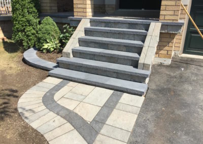 Elcon Contracting Entrance Steps & Walkways